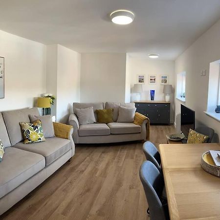 No5 At 53 - 2 Bed Apartment In Leek, Staffs Peak District ภายนอก รูปภาพ