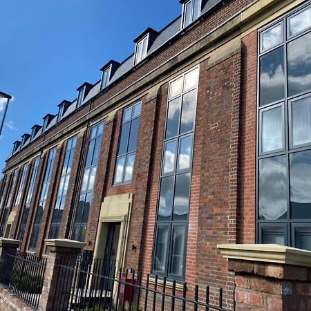 No5 At 53 - 2 Bed Apartment In Leek, Staffs Peak District ภายนอก รูปภาพ